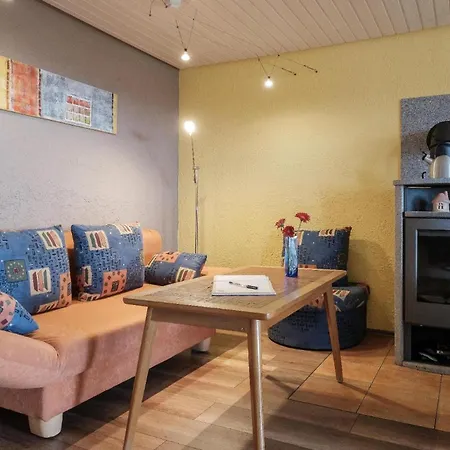 Familienfreundliche Mit Terrasse In Einer Reizvollen Mittelgebirgslandschaft شقة Oberleichtersbach